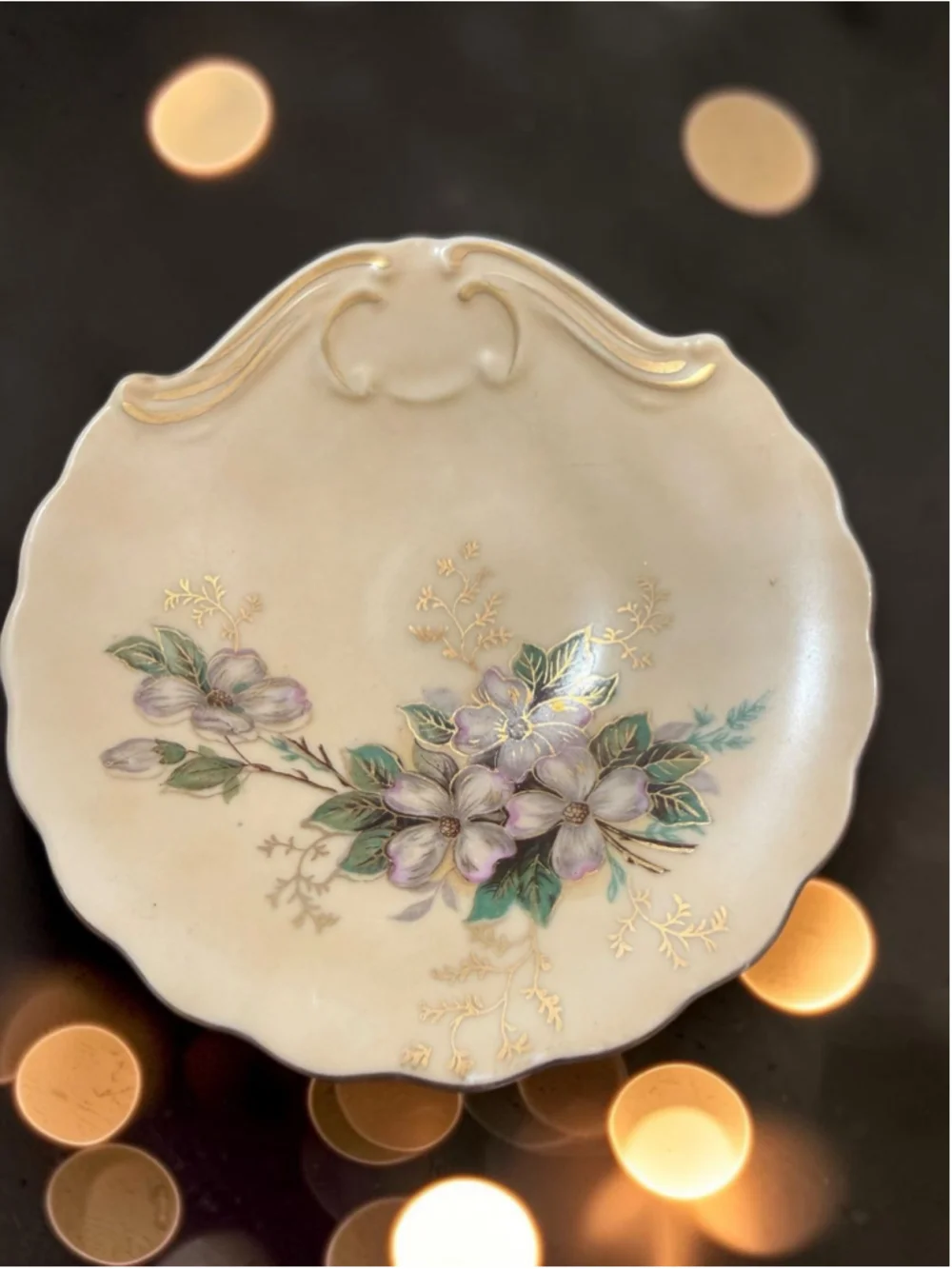 Vintage Royal Crown Porcelain Handled Floral Serving Bowl Gold Gilt Dogwood Japa